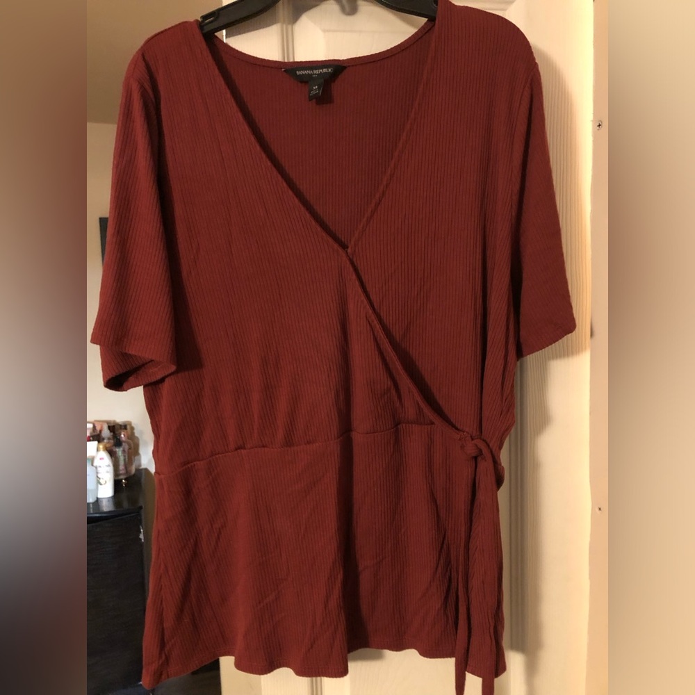 Banana Republic Cognac wrap top